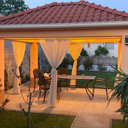 Apartment Vedran Kaštela Zewnętrze zdjęcie