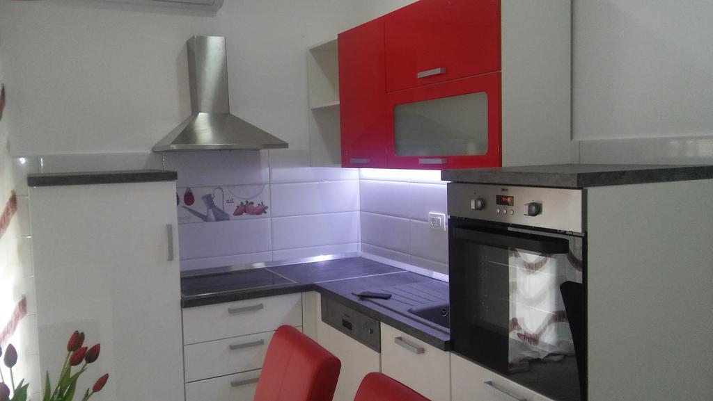 Apartment Vedran Kaštela Zewnętrze zdjęcie