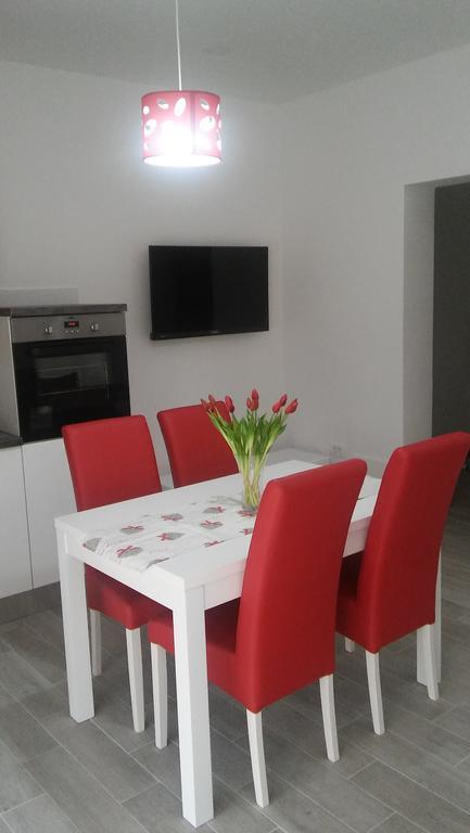Apartment Vedran Kaštela Zewnętrze zdjęcie