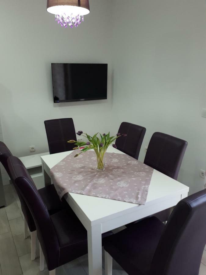 Apartment Vedran Kaštela Zewnętrze zdjęcie
