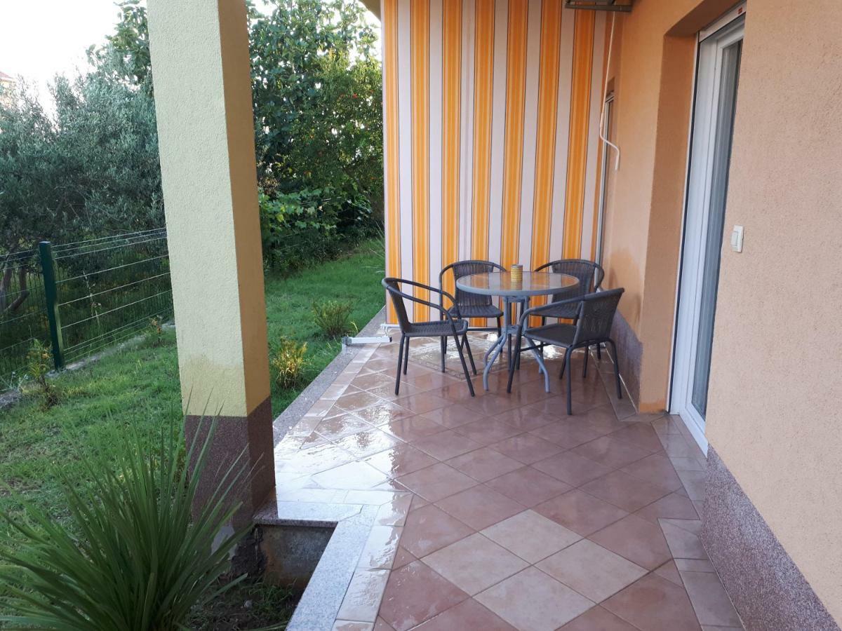 Apartment Vedran Kaštela Zewnętrze zdjęcie
